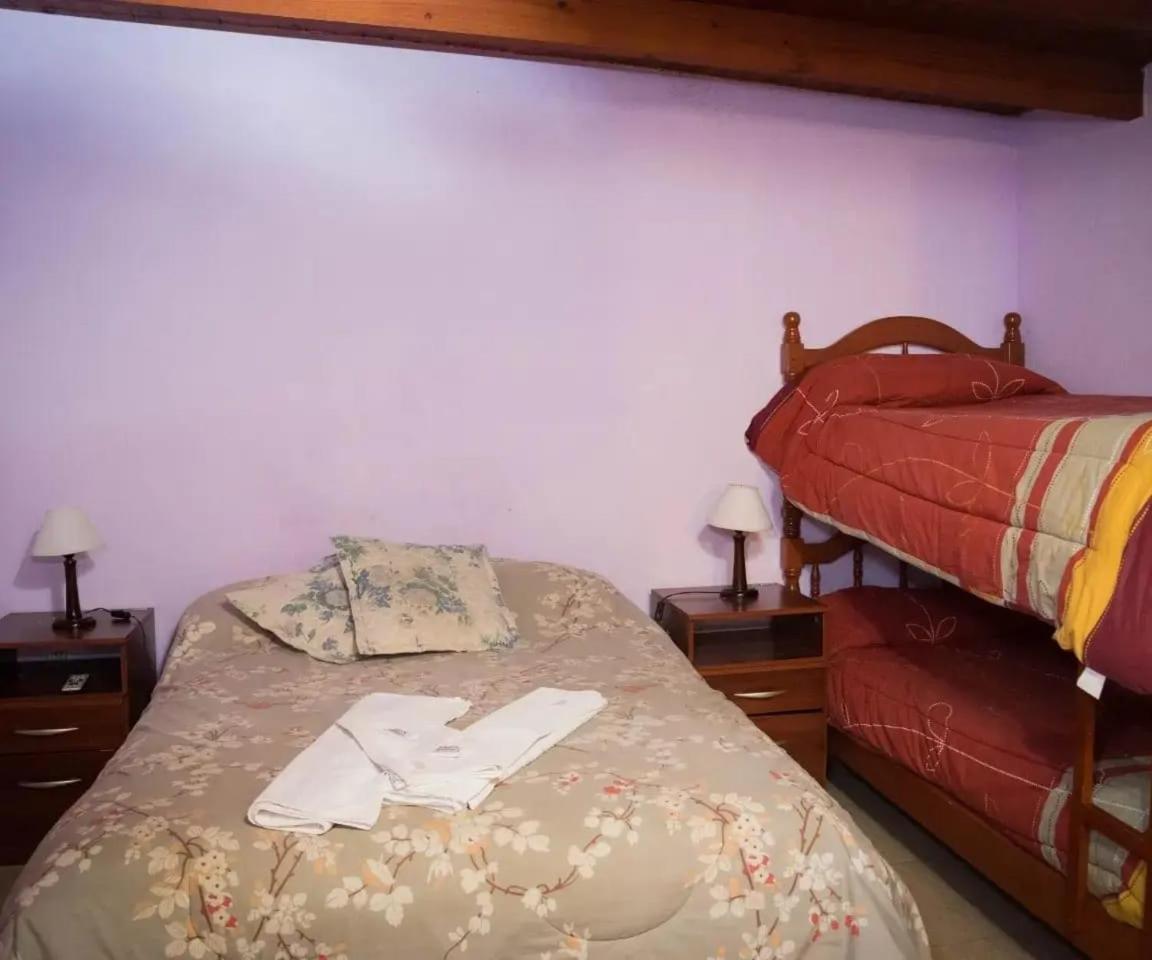 Hostal "El Tomolasta" La Carolina エクステリア 写真